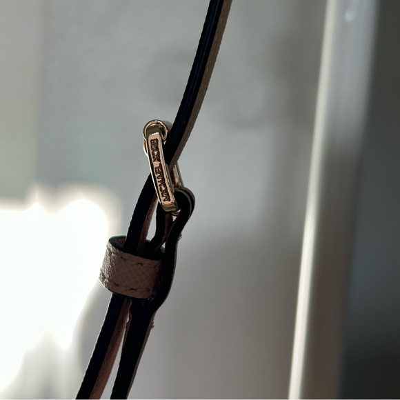 Michael Kors Tan Purse with Gold Cutouts - Picture 3 of 15